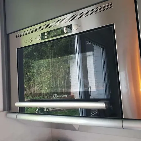 Fischer Von 1875 - Kuscheliges Im Gruenen Meerbusch