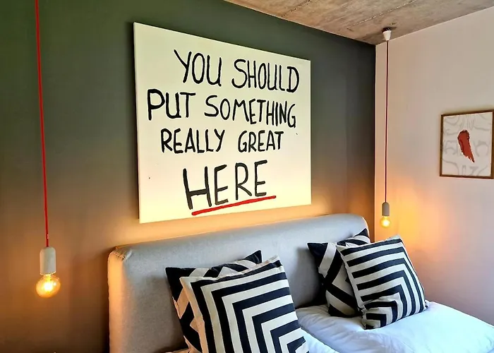 Fischer Von 1875 - Kuscheliges Im Gruenen Lejlighed *