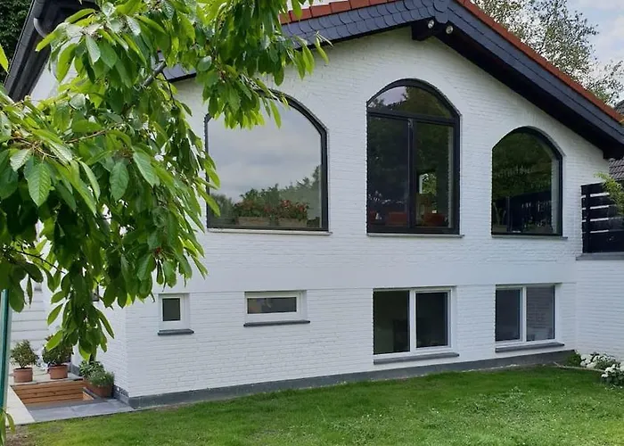 Fischer Von 1875 - Kuscheliges Im Gruenen