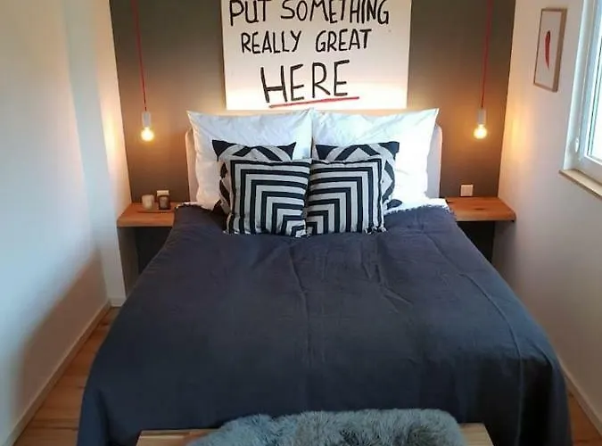 Fischer Von 1875 - Kuscheliges Im Grünen * Meerbusch