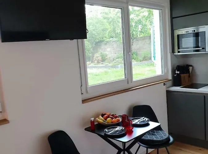 Fischer Von 1875 - Kuscheliges Im Grünen Meerbusch